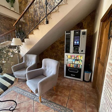 Hostal La Posada Torrellano Εξωτερικό φωτογραφία