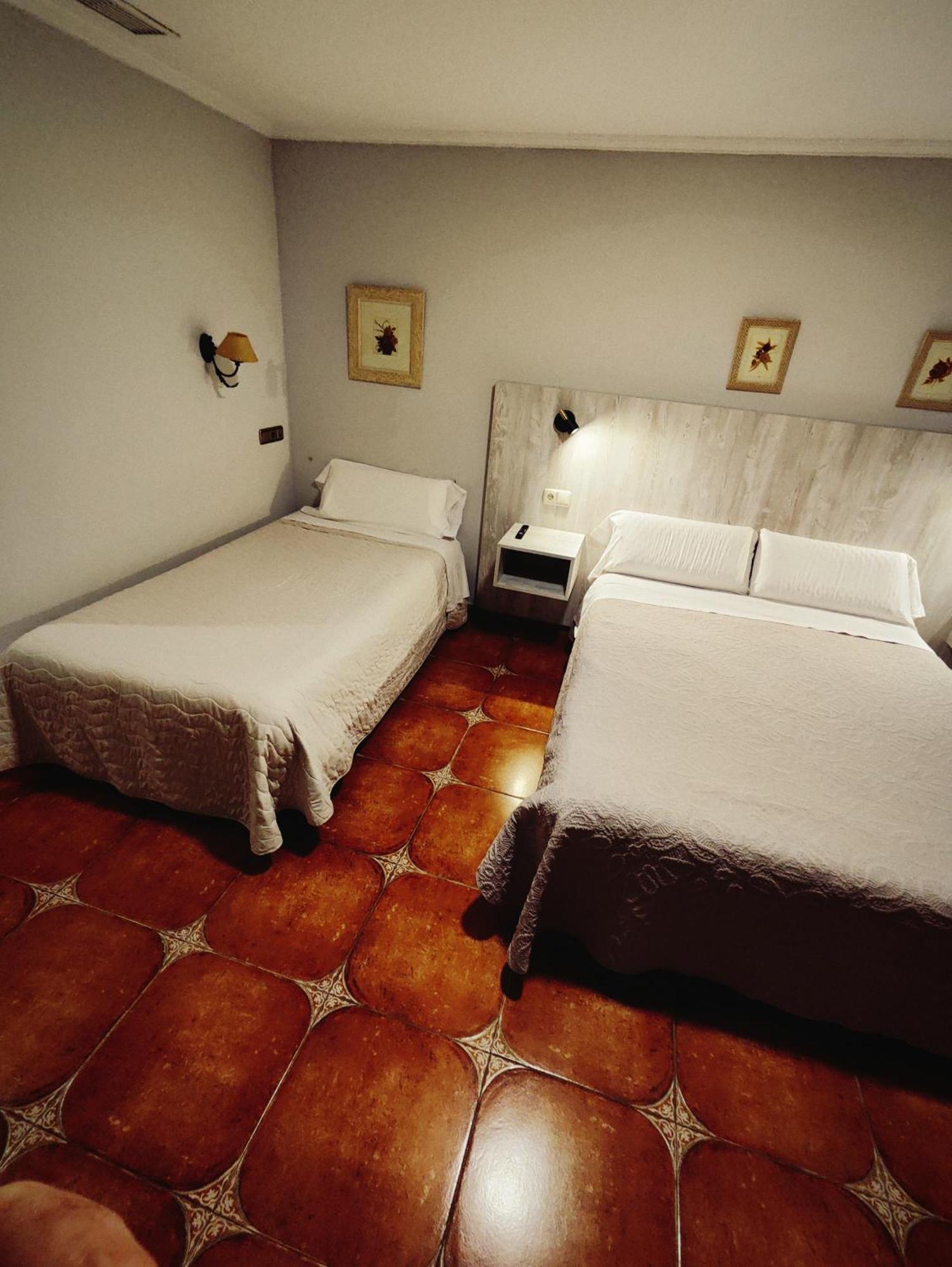 Hostal La Posada Torrellano Εξωτερικό φωτογραφία