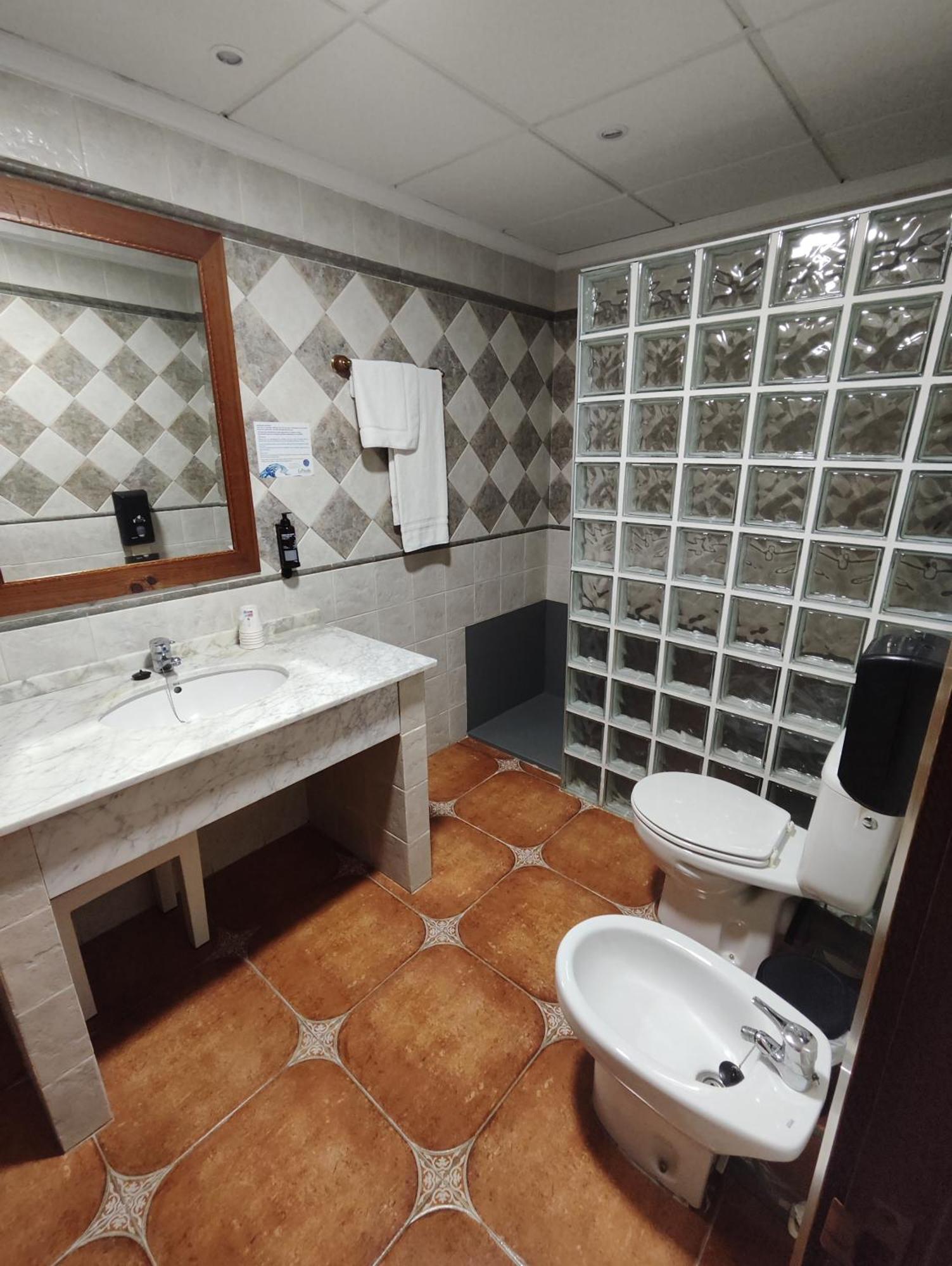 Hostal La Posada Torrellano Εξωτερικό φωτογραφία