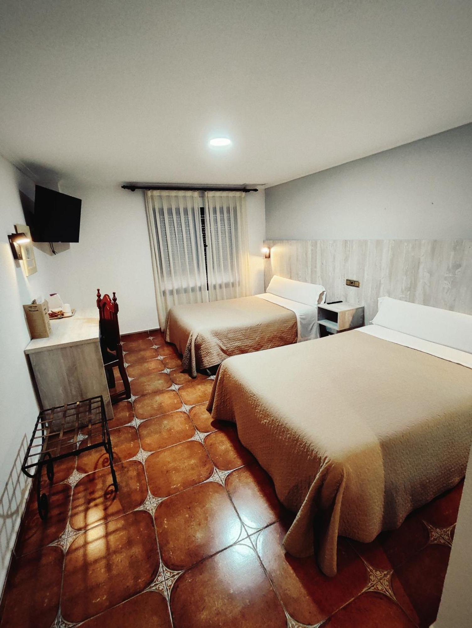 Hostal La Posada Torrellano Εξωτερικό φωτογραφία